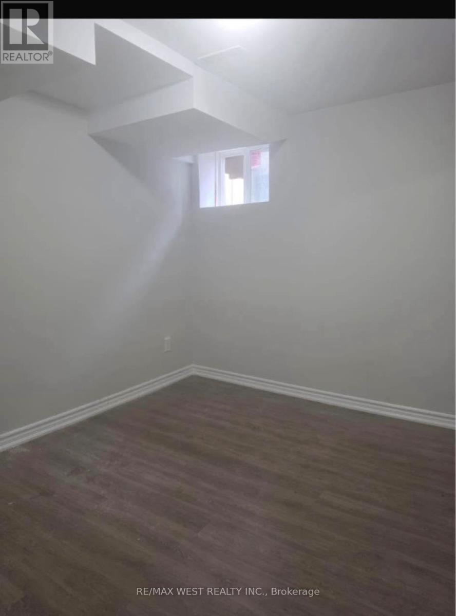 98 Yellow Avens Boulevard, Brampton, Ontario  L6R 0T1 - Photo 9 - W14106250
