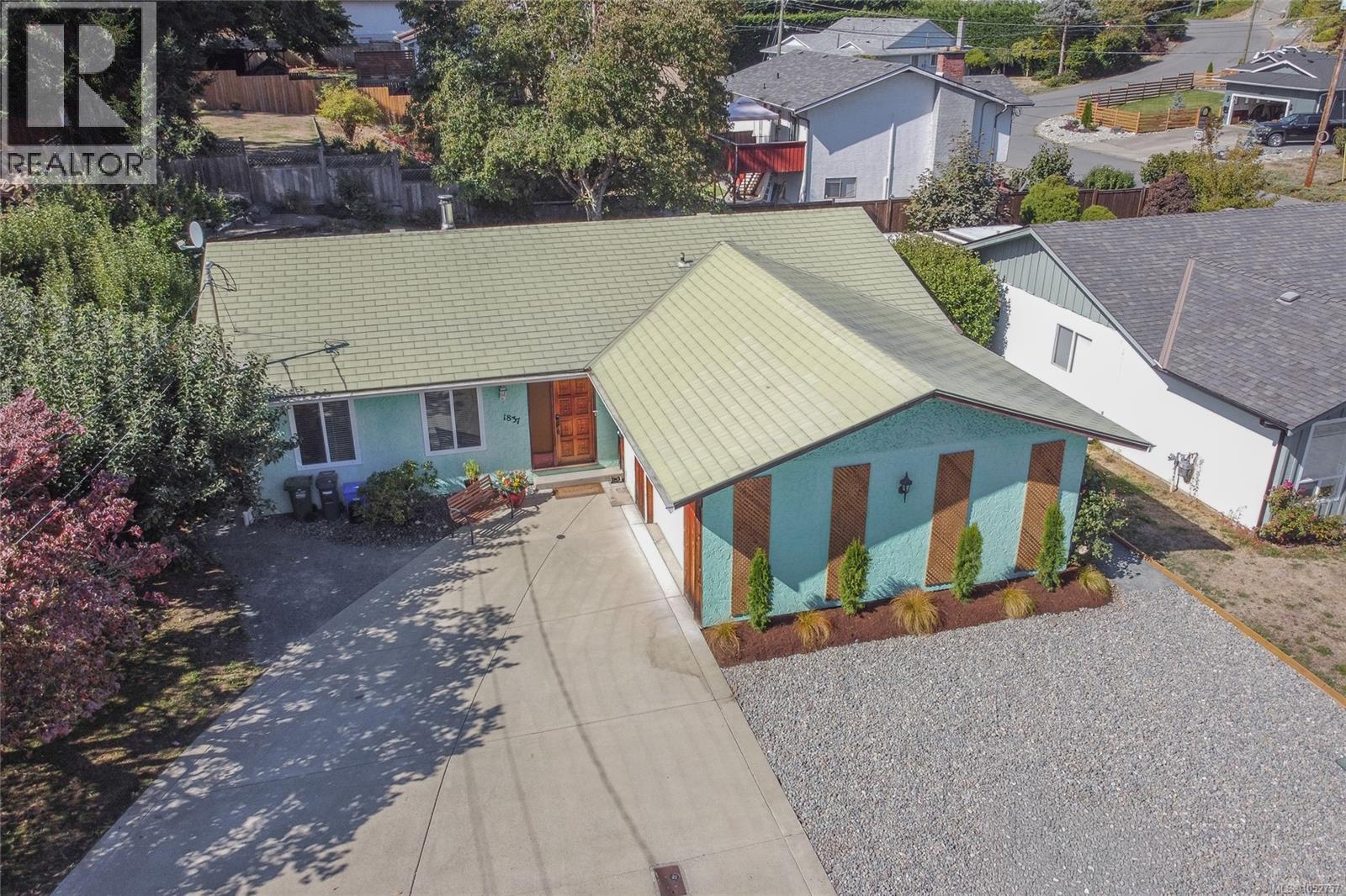 1837 Sandra Pl