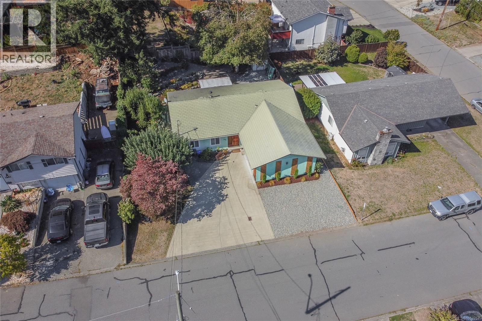 1837 Sandra Pl