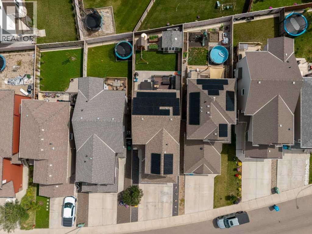 386 Moonlight Way W