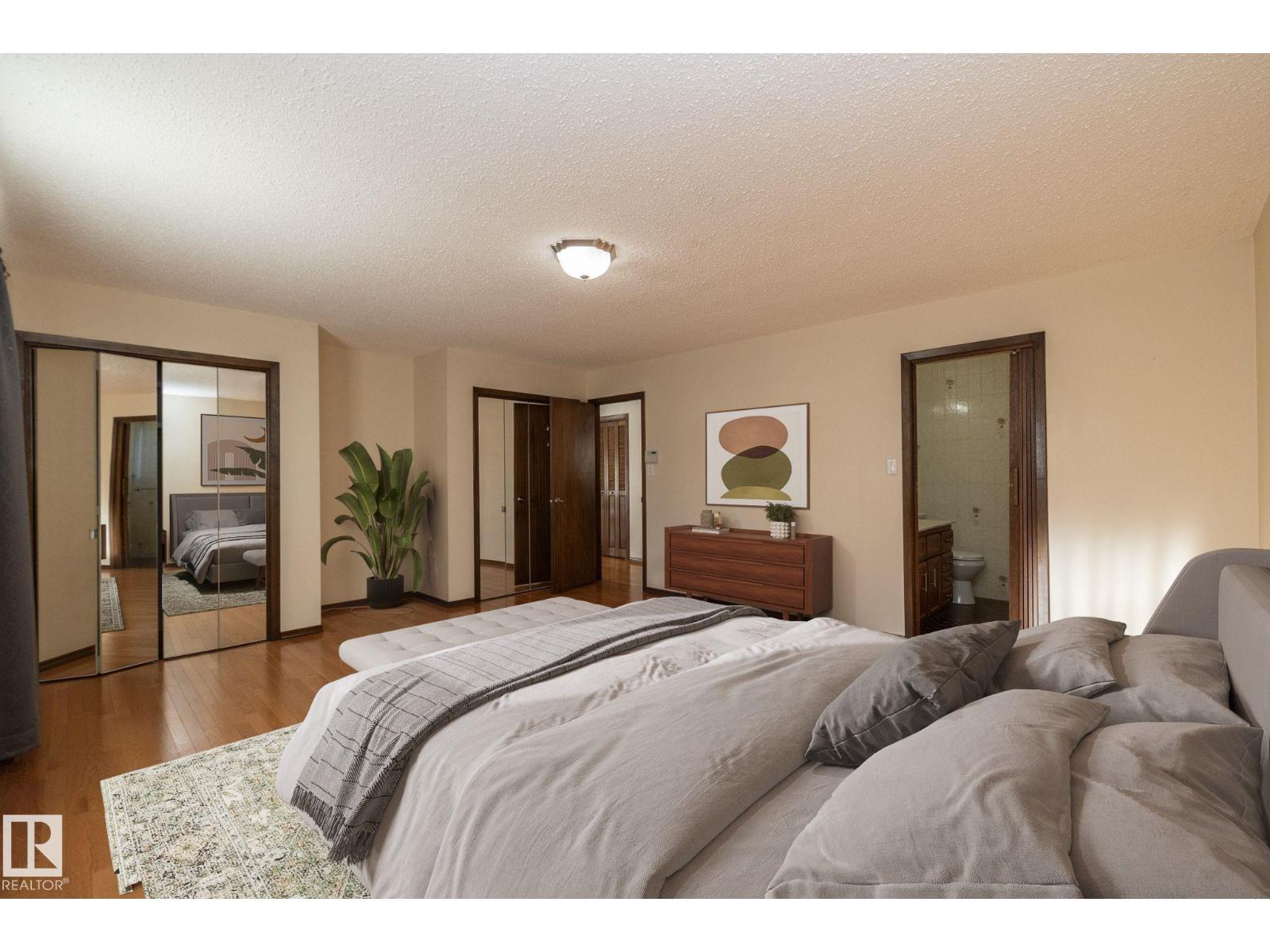 18412 82 AV NW