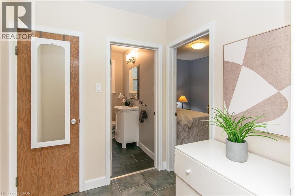 201 Dawson Street, Waterloo, Ontario  N2L 1S3 - Photo 16 - 40871107