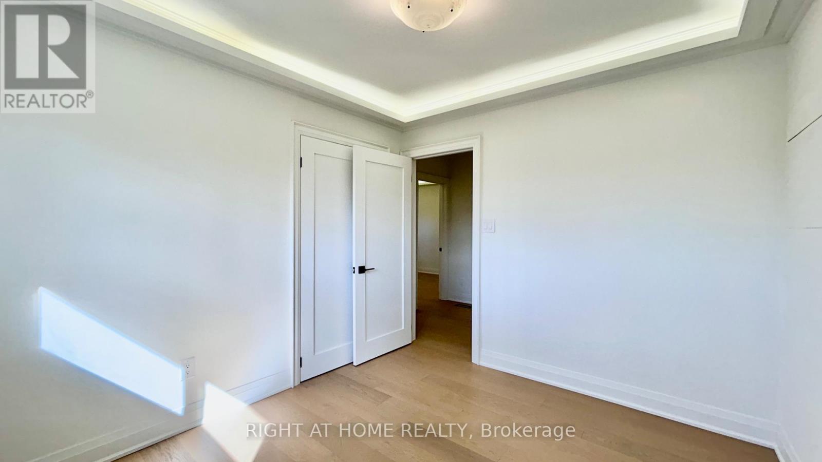 575 Eversley Drive, Mississauga, Ontario  L5A 2E1 - Photo 11 - W14091964