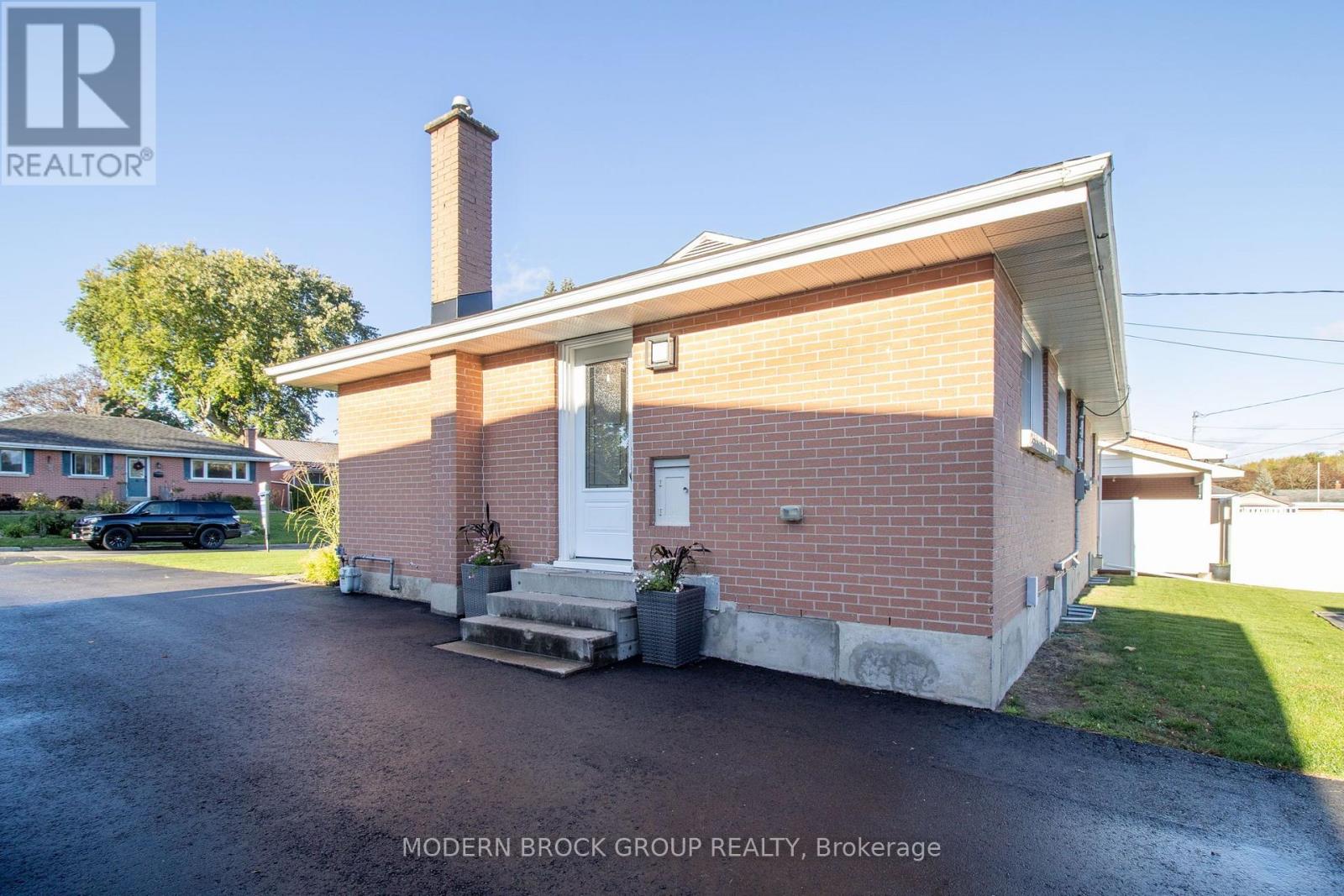 10 Manor Drive, Brockville, Ontario  K6V 3E6 - Photo 37 - X14030258