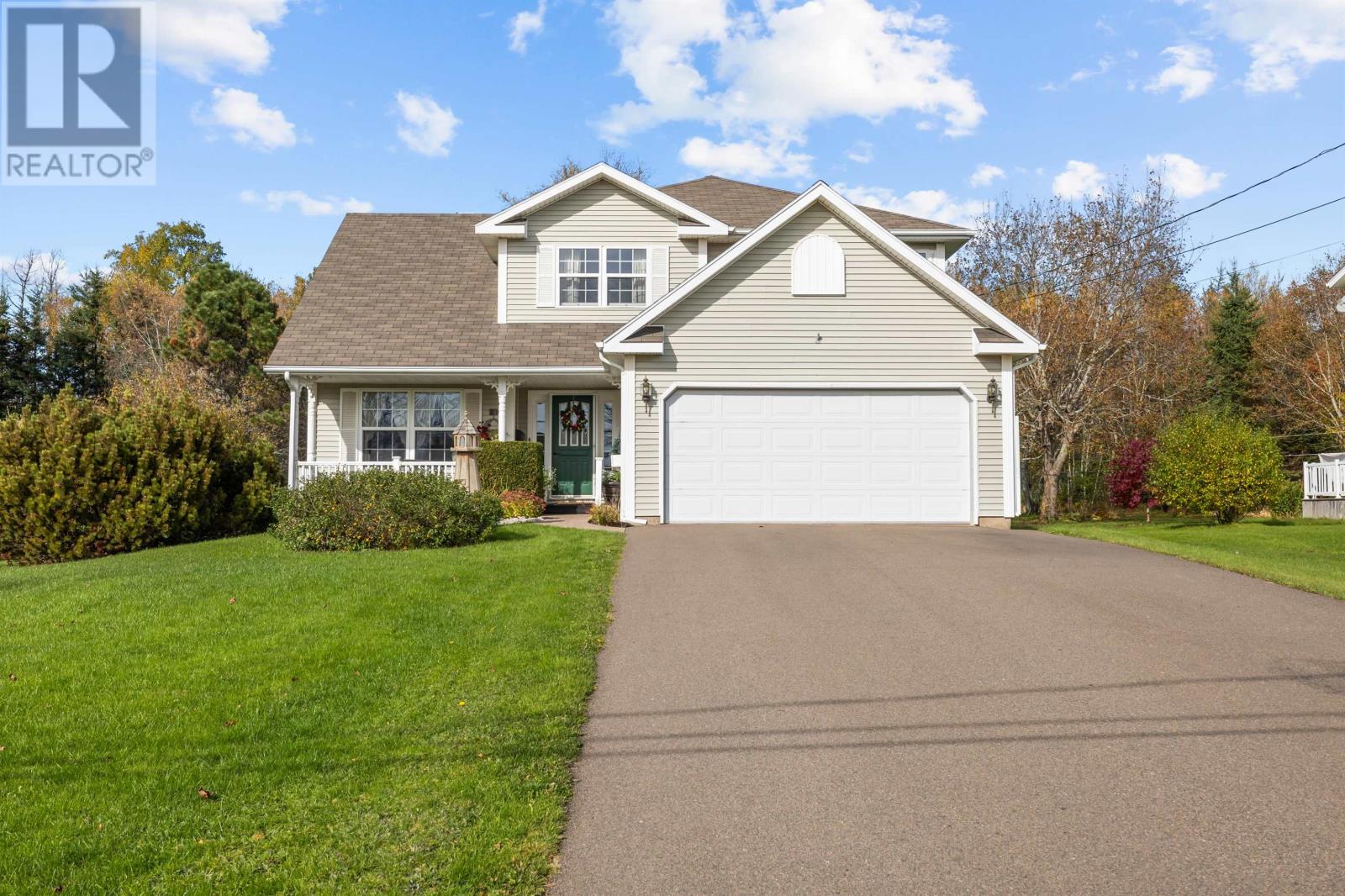 21 Katie Drive, Charlottetown, Prince Edward Island  C1E 1X8 - Photo 1 - 202626414