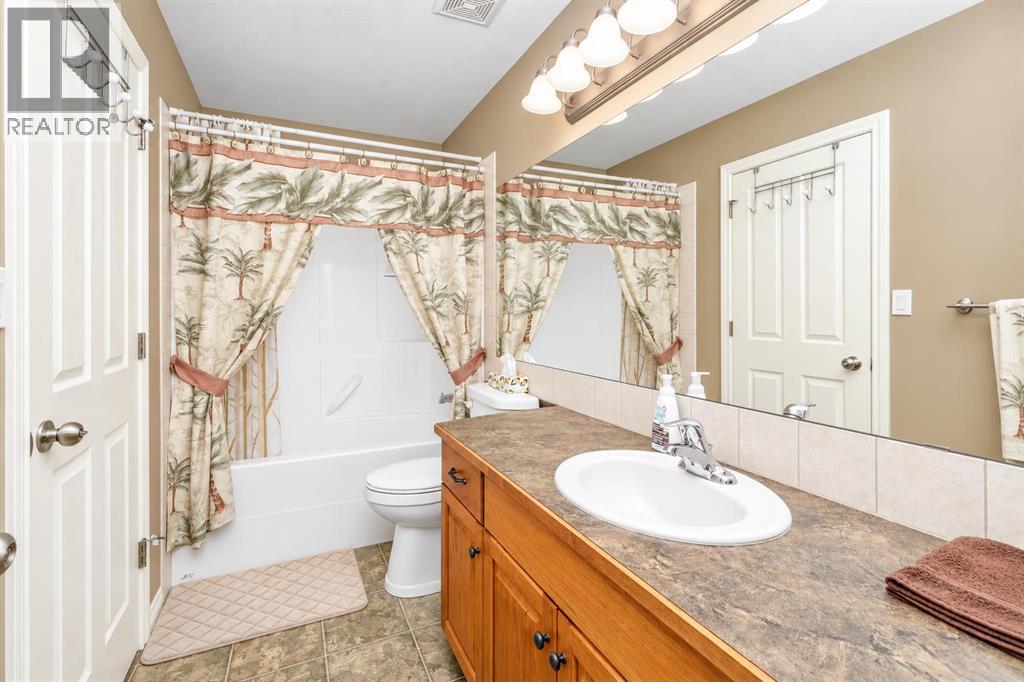 44 Isaacson Crescent, Red Deer, Alberta  T4R 3N1 - Photo 13 - A2353432