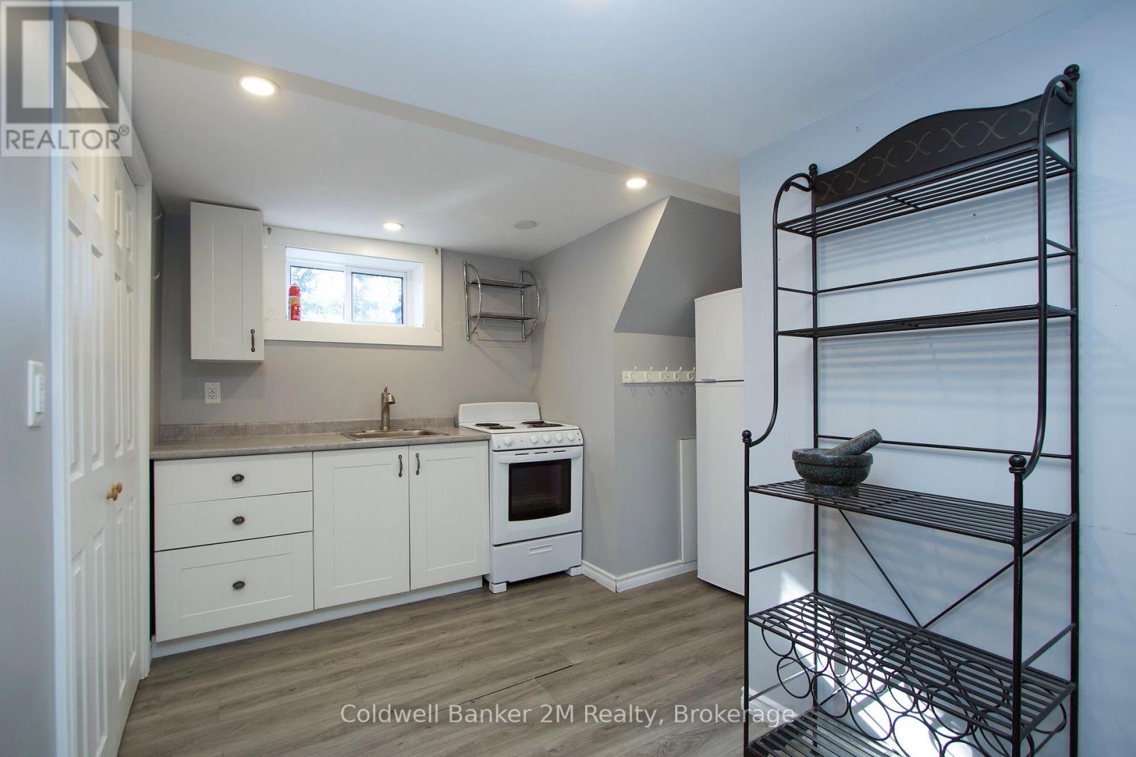 64 Harris Avenue, Oshawa, Ontario  L1J 5K7 - Photo 17 - E13862400
