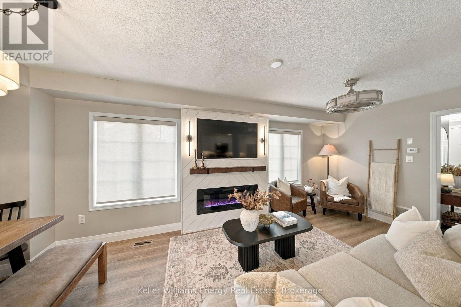 258 Bons Avenue, Clarington, Ontario  L1C 5P3 - Photo 11 - E14106478