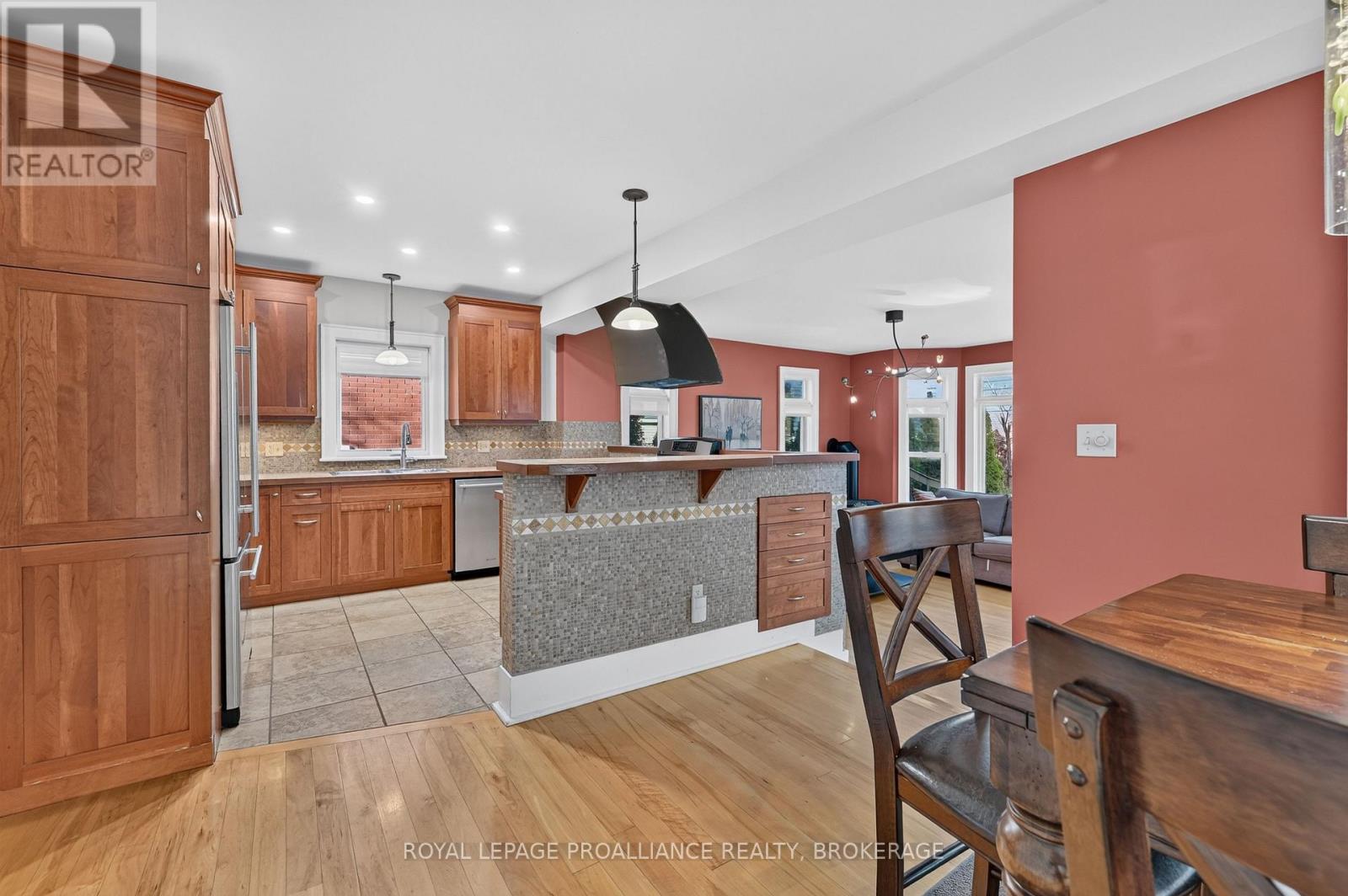 61 Traymoor Street, Kingston, Ontario K7L 4K9 - Photo 10 - X14106564