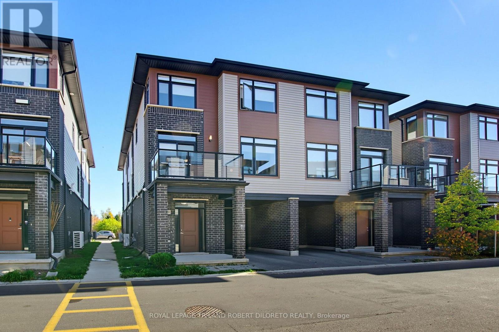149 - 3260 Singleton Avenue, London South, Ontario  N6L 0E7 - Photo 2 - X14106456