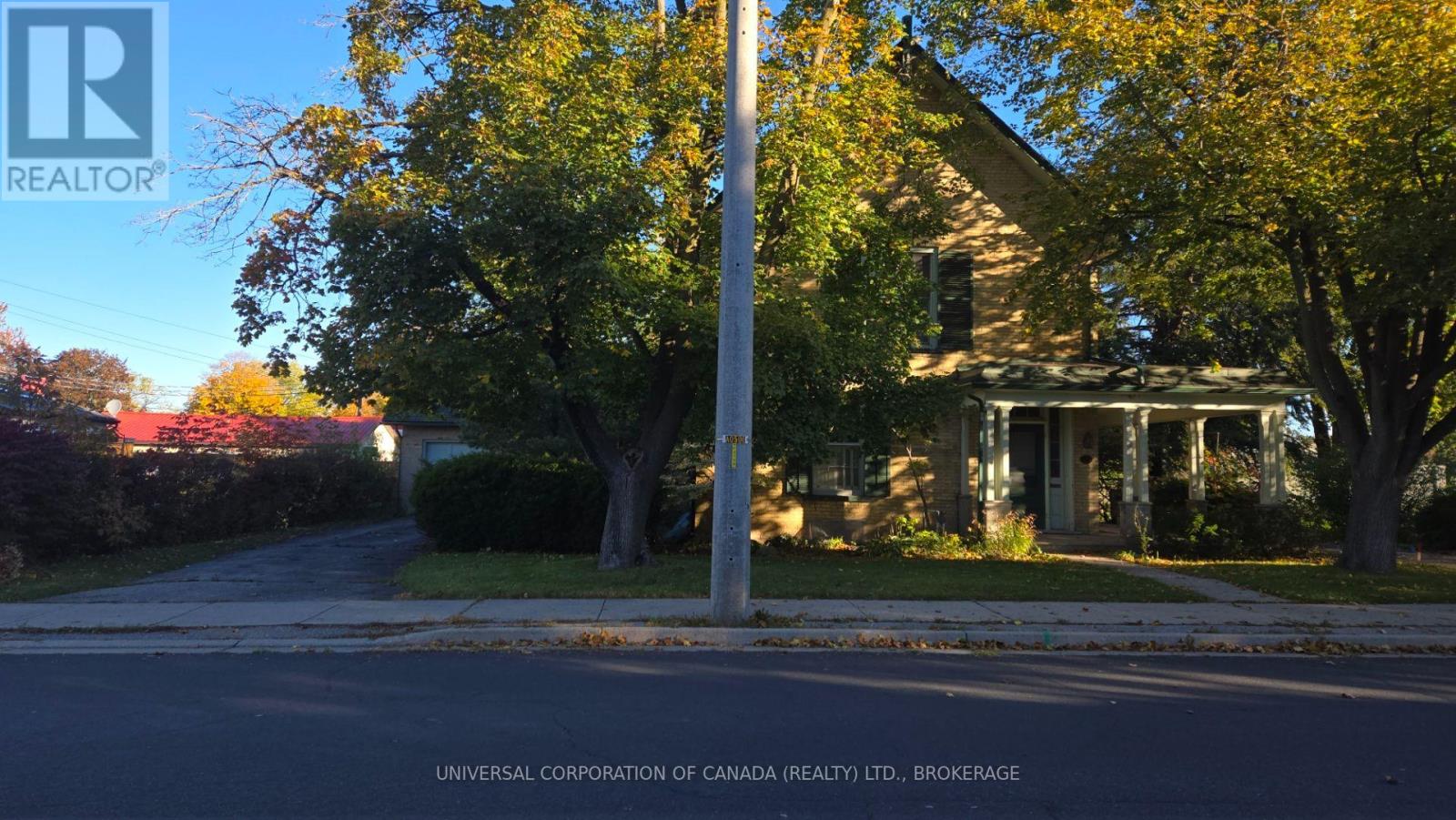 $529,000103 Sydenham Street W, Aylmer, Ontario