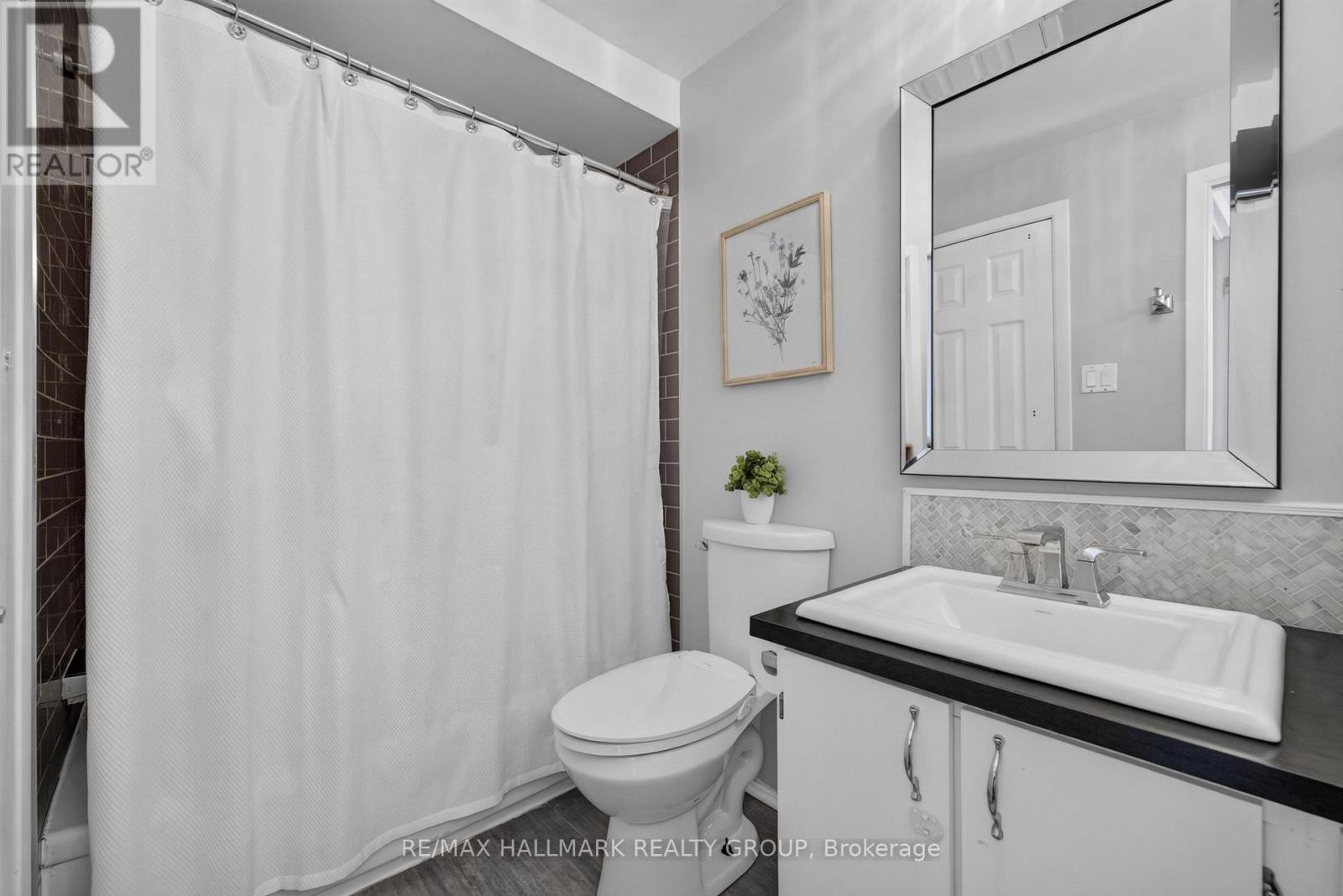 6350 Bilberry Drive, Ottawa, Ontario  K1C 4P8 - Photo 19 - X14106358