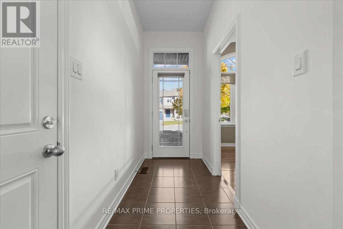 171 Trail Side Circle, Ottawa, Ontario  K4A 5B4 - Photo 3 - X14106550