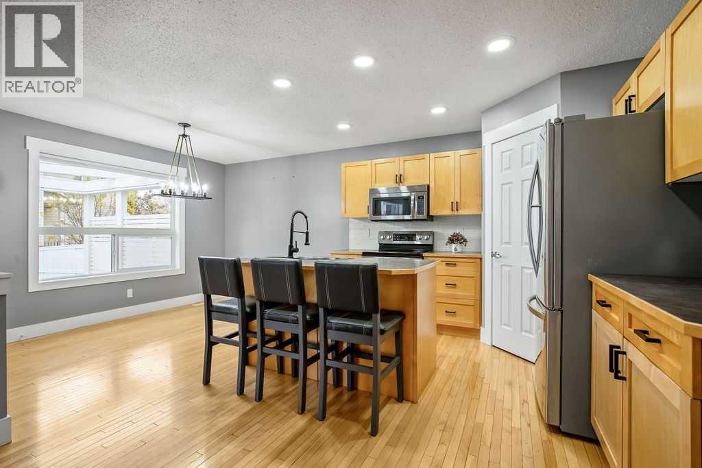 195 Cranwell Crescent SE, Calgary, Alberta  T3M 1G1 - Photo 6 - A2353253