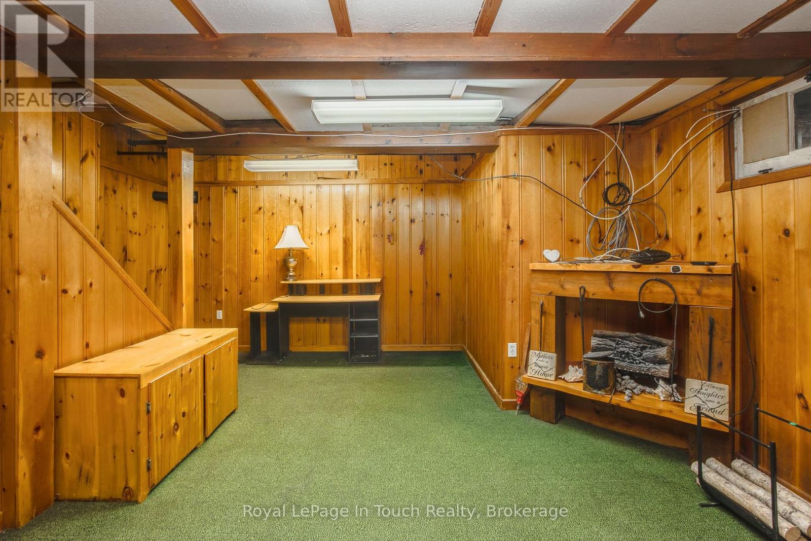 32 Maria Street, Penetanguishene, Ontario  L9M 1L7 - Photo 14 - S14106278