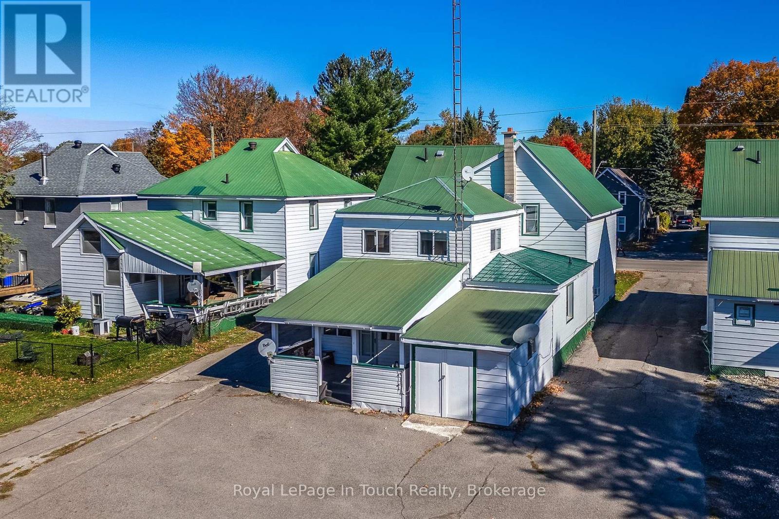 32 Maria Street, Penetanguishene, Ontario  L9M 1L7 - Photo 17 - S14106278