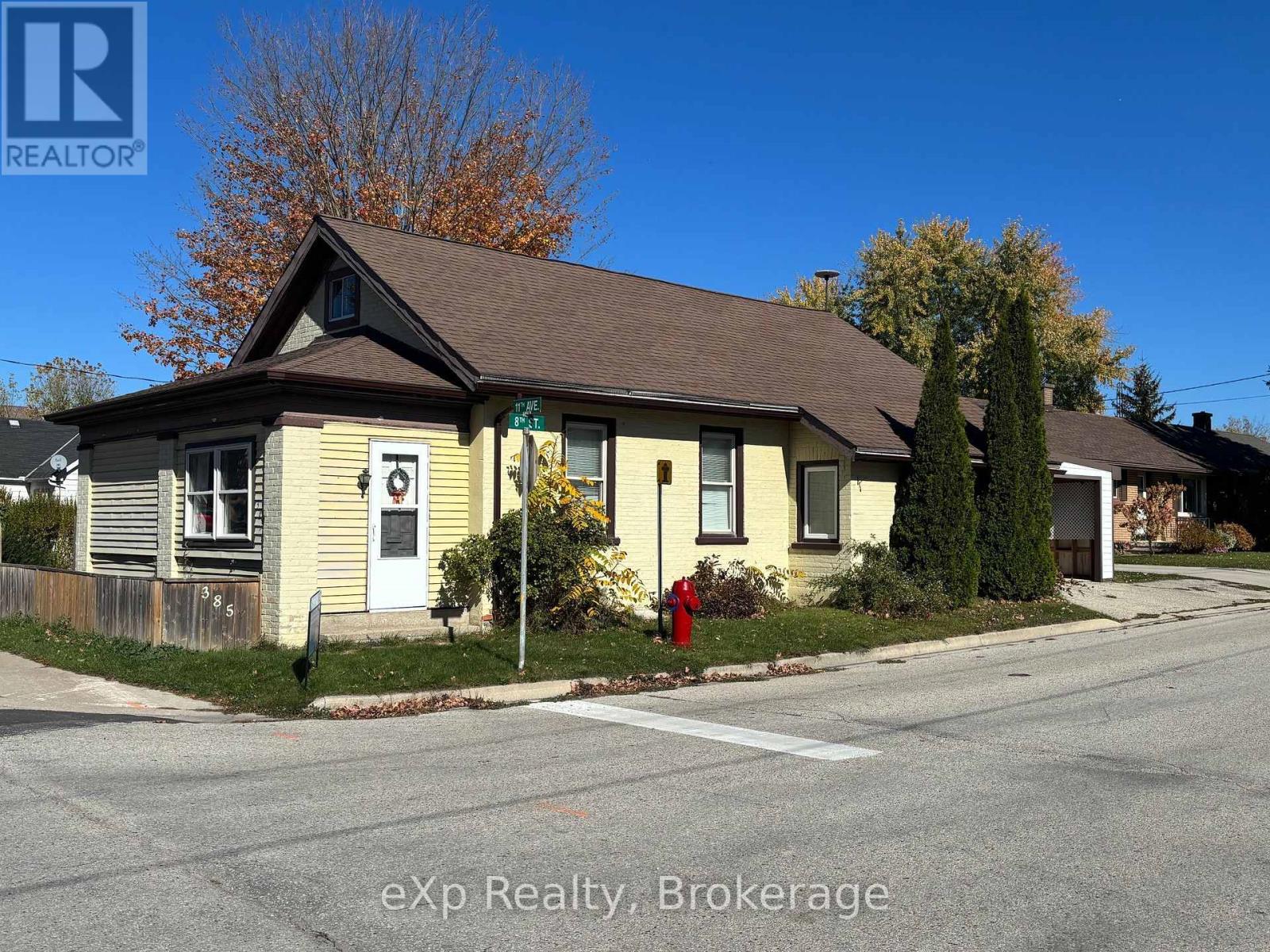 385 11th Avenue, Hanover, Ontario  N4N 2R7 - Photo 2 - X14106298