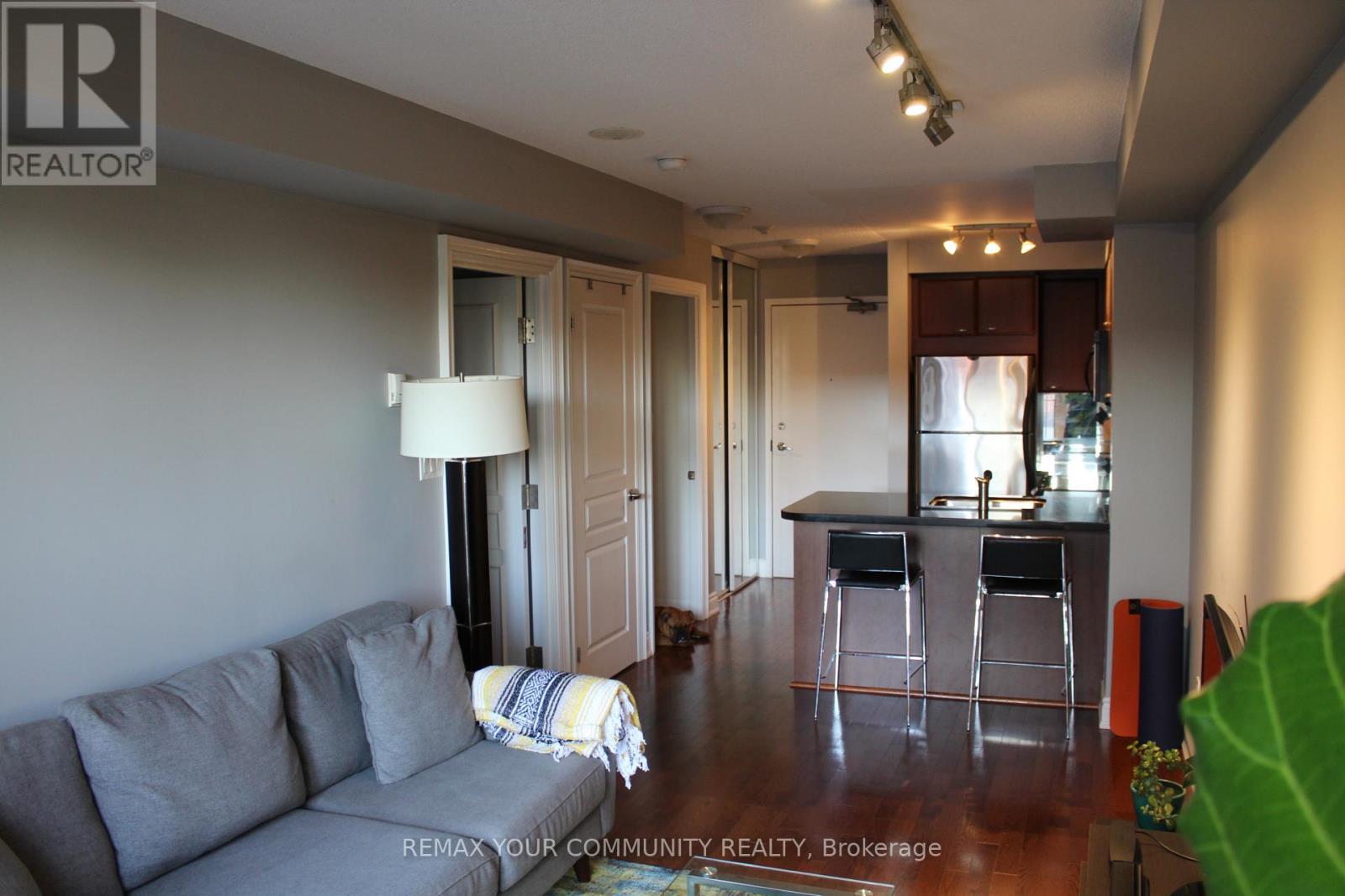 518 - 308 Palmerston Avenue, Toronto, Ontario  M6J 3X9 - Photo 6 - C14106526