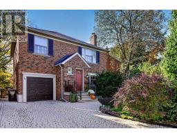 27 ARMOUR BOULEVARD, Toronto, Ontario