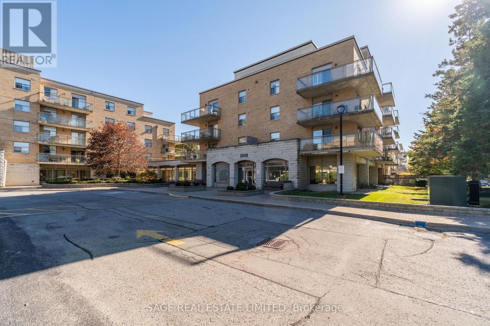 309 - 2502 Rutherford Road, Vaughan, Ontario  L4K 5N6 - Photo 2 - N14106596