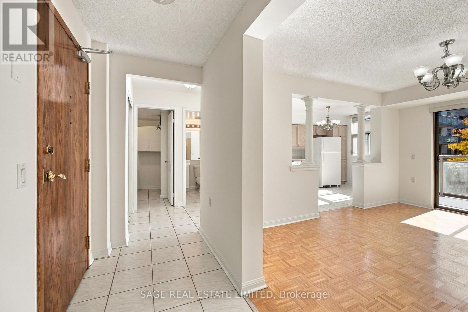 309 - 2502 Rutherford Road, Vaughan, Ontario  L4K 5N6 - Photo 4 - N14106596