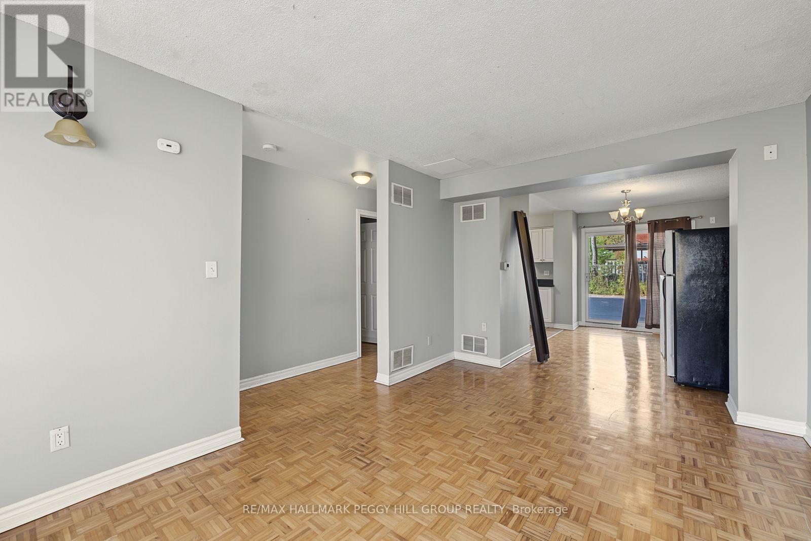 26 - 275 Blake Street, Barrie (North Shore), Ontario  L4M 1K7 - Photo 4 - S14106468