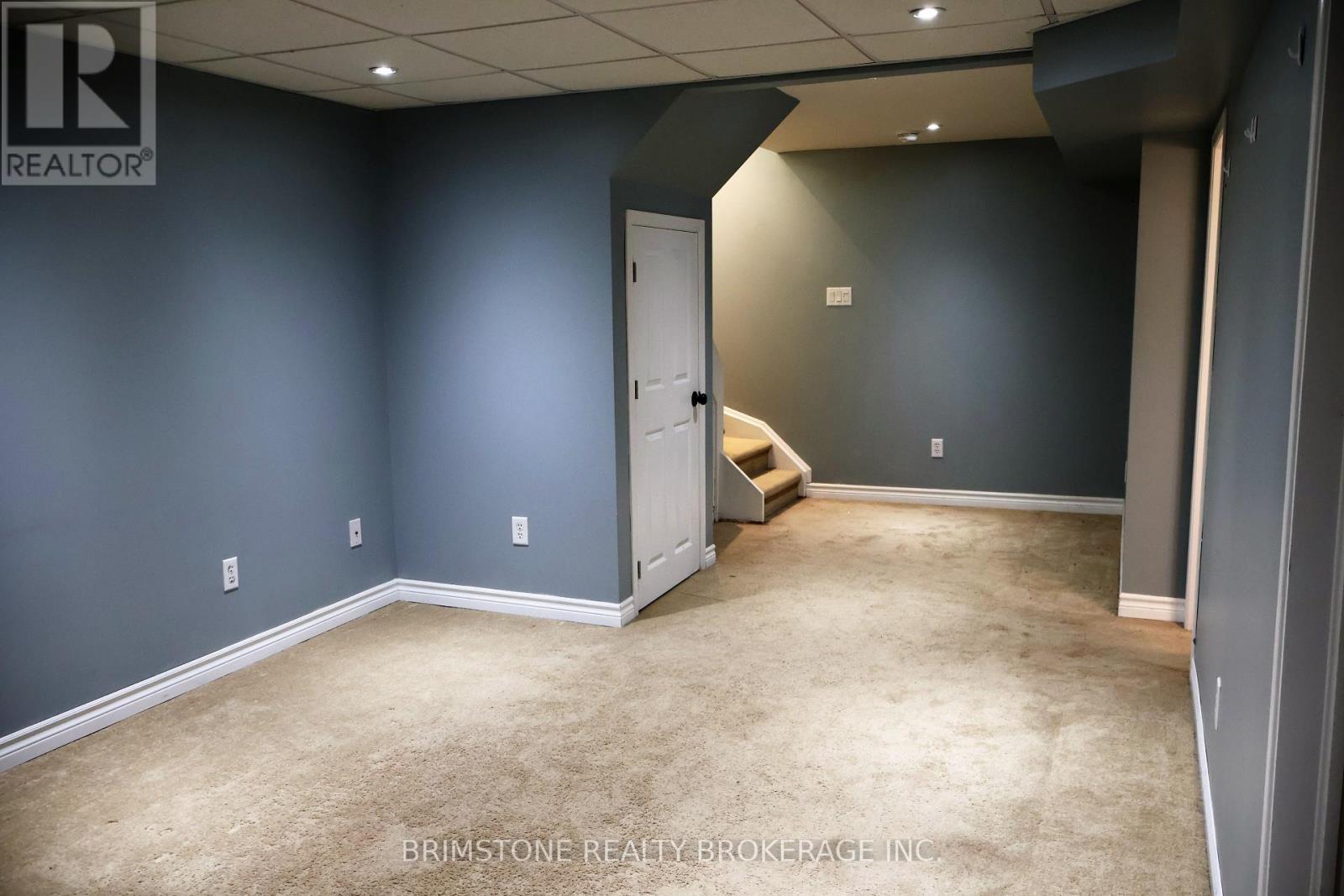 204 Pickett Crescent, Barrie (Painswick North), Ontario  L4N 8B1 - Photo 11 - S14106604