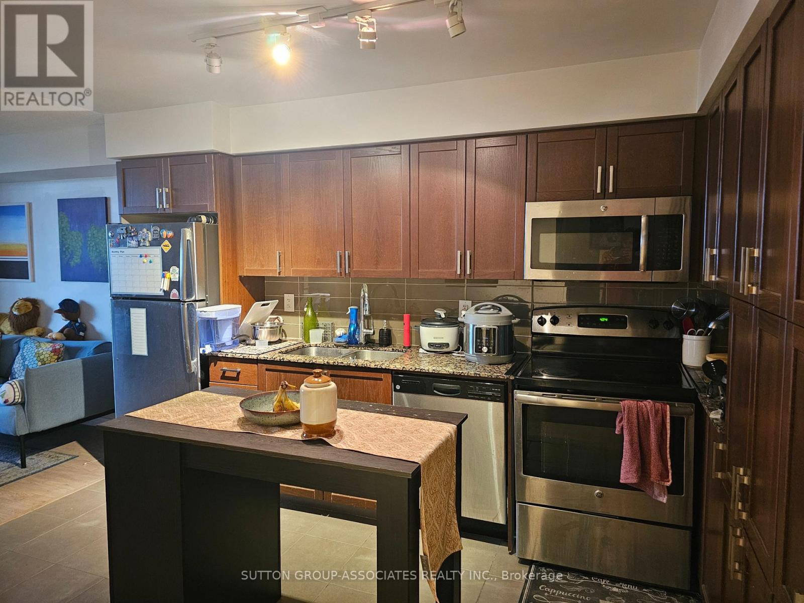541 - 830 Lawrence Avenue W, Toronto (Yorkdale-Glen Park), Ontario  M6A 1C3 - Photo 9 - W14106268