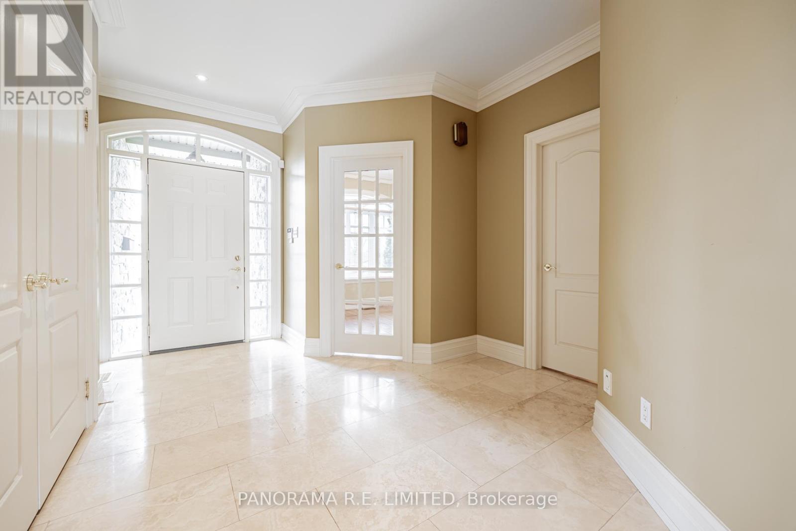 51 Mattice Avenue, Toronto (Islington-City Centre West), Ontario  M9B 1T1 - Photo 2 - W14106314