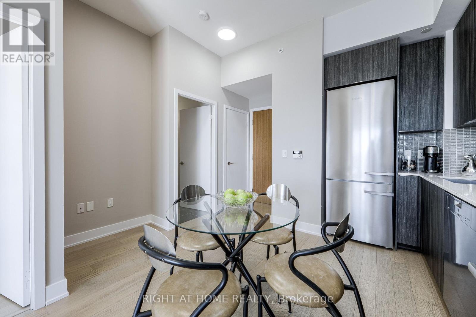 6108 - 30 Shore Breeze Drive, Toronto (Mimico), Ontario  M8V 0J1 - Photo 2 - W14106348