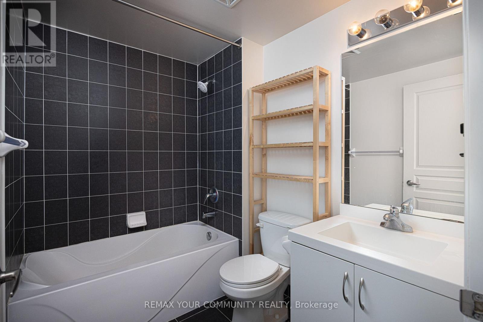 2803 - 2230 Lake Shore Boulevard W, Toronto (Mimico), Ontario  M8V 0B2 - Photo 14 - W14106392