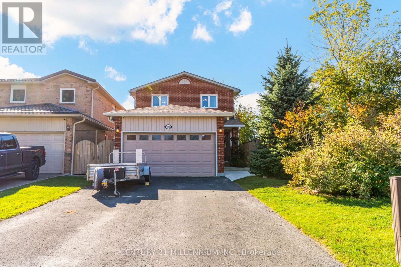 202 Bufford Drive, Brampton (Brampton South), Ontario  L6Y 3N3 - Photo 1 - W14106406