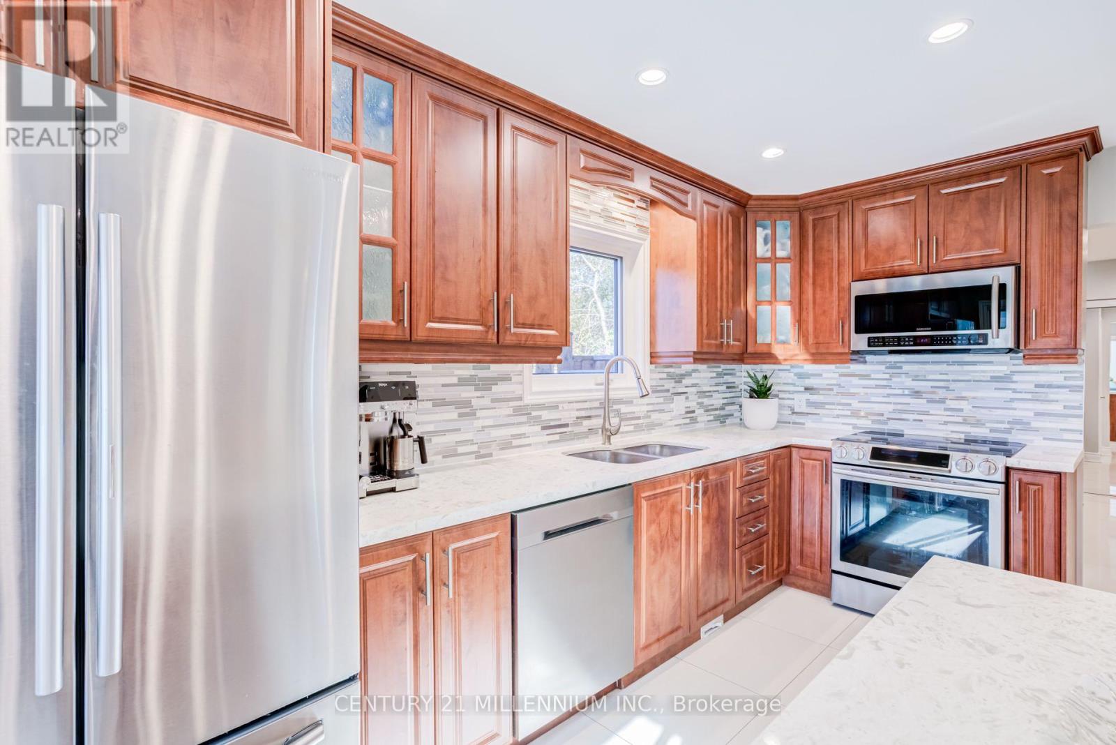 202 Bufford Drive, Brampton (Brampton South), Ontario  L6Y 3N3 - Photo 16 - W14106406