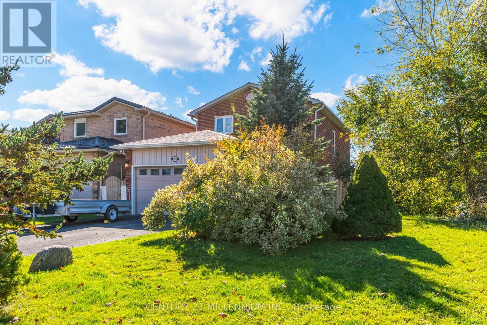 202 Bufford Drive, Brampton (Brampton South), Ontario  L6Y 3N3 - Photo 2 - W14106406