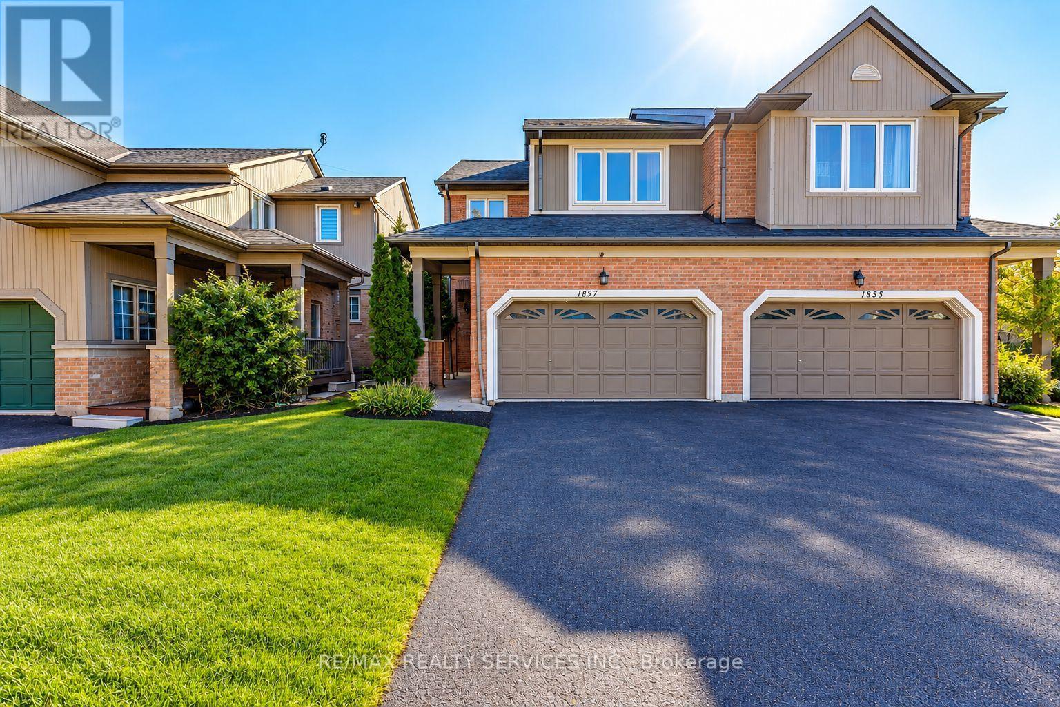 1857 Stevington Crescent, Mississauga (Meadowvale Village), Ontario  L5N 7S5 - Photo 1 - W14106452