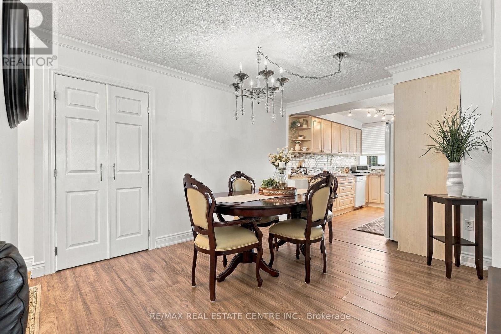1110 - 355 Rathburn Road E, Mississauga (Rathwood), Ontario  L4Z 1H4 - Photo 7 - W14106492