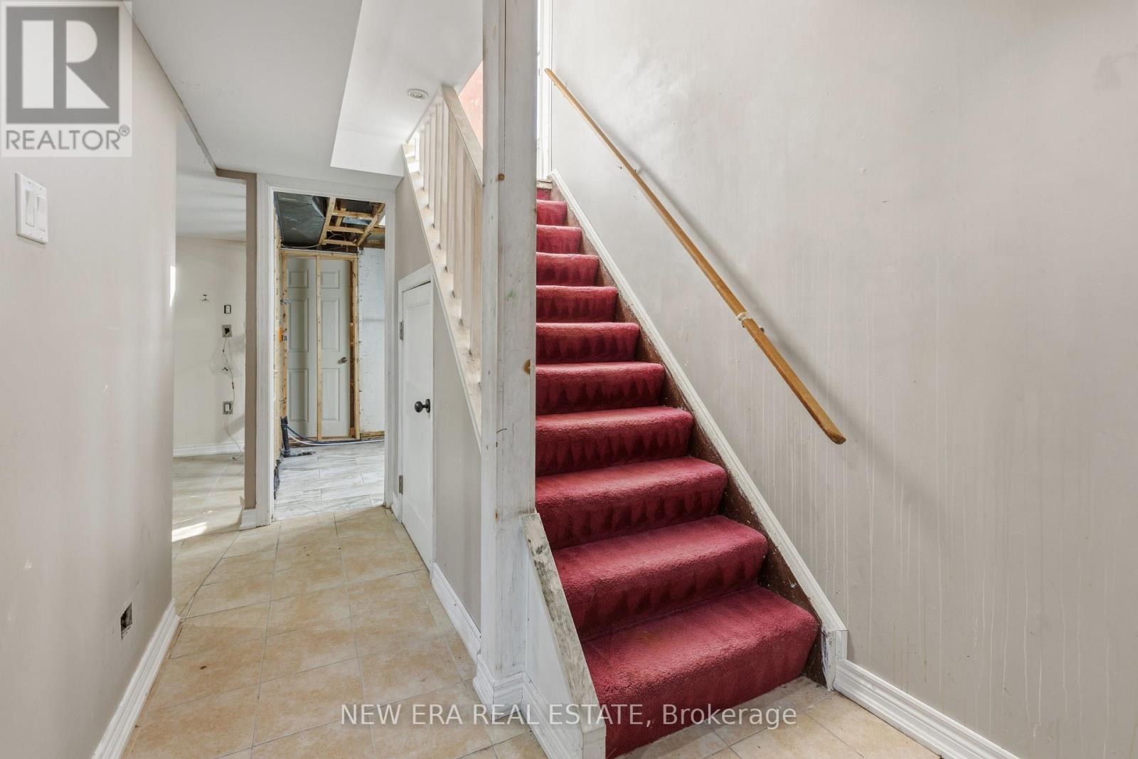 7306 Sills Road, Mississauga (Malton), Ontario  L4T 2K1 - Photo 27 - W14106496