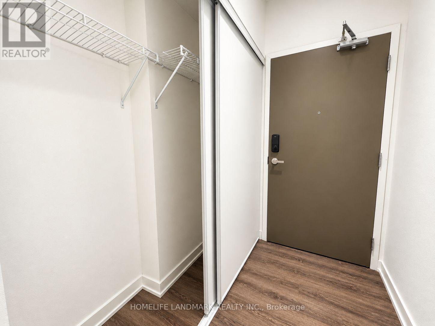 5401 - 448 BURNHAMTHORPE ROAD W, Mississauga, Ontario
