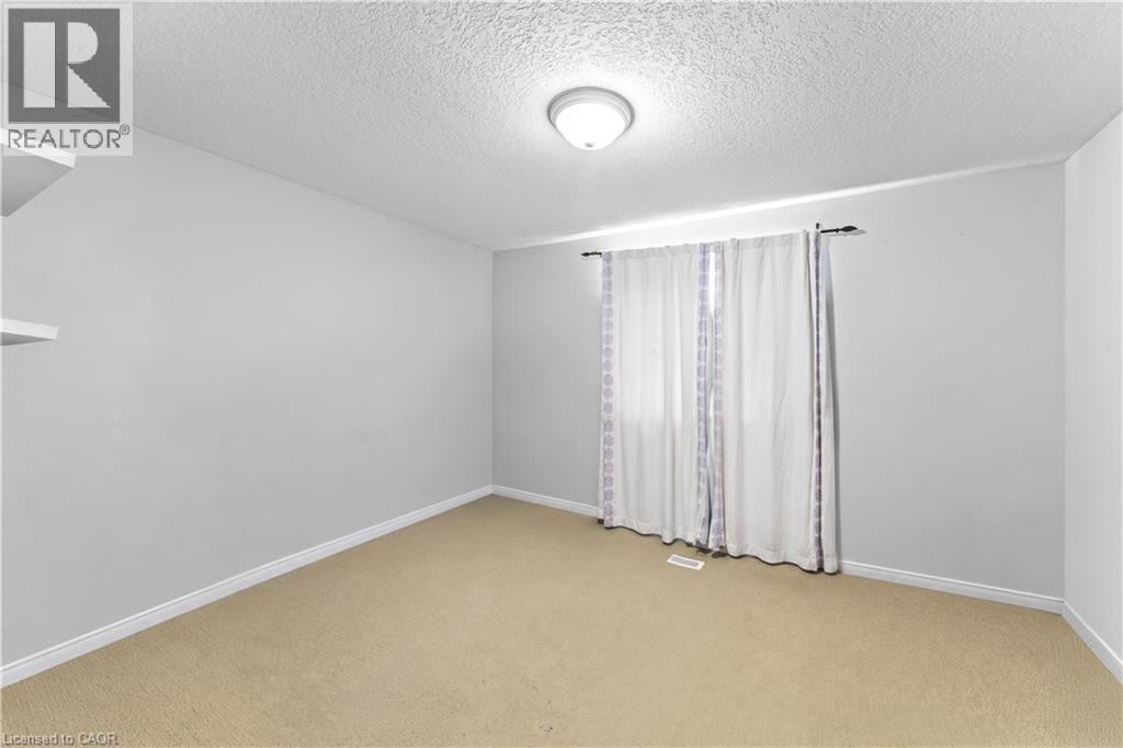 245 Red Clover Court, Kitchener, Ontario  N2E 4J5 - Photo 18 - 40873245