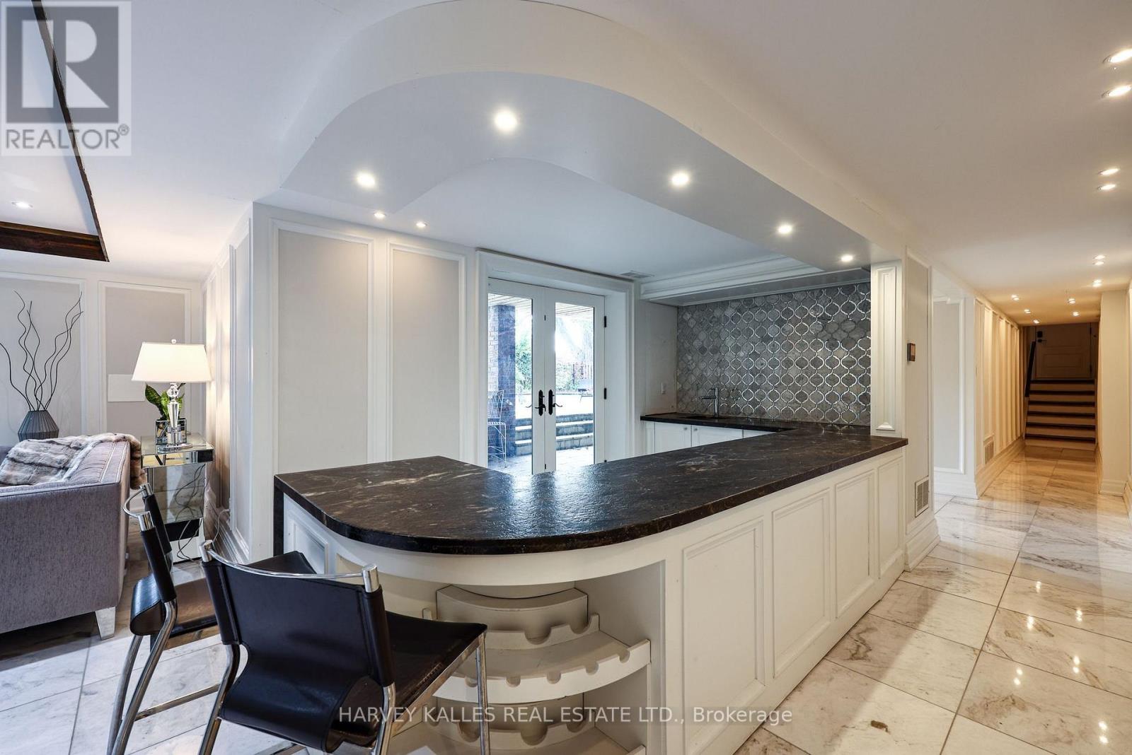 6 Penwood Crescent, Toronto, Ontario  M3B 2B9 - Photo 30 - C14093382