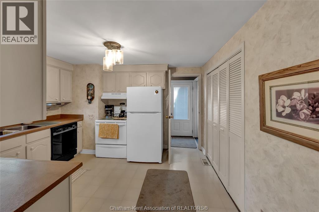 5 Royal Crescent, Chatham-Kent, Ontario  N0P 1Z0 - Photo 28 - 26025971