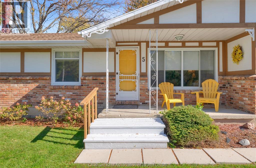 5 Royal Crescent, Chatham-Kent, Ontario  N0P 1Z0 - Photo 3 - 26025971