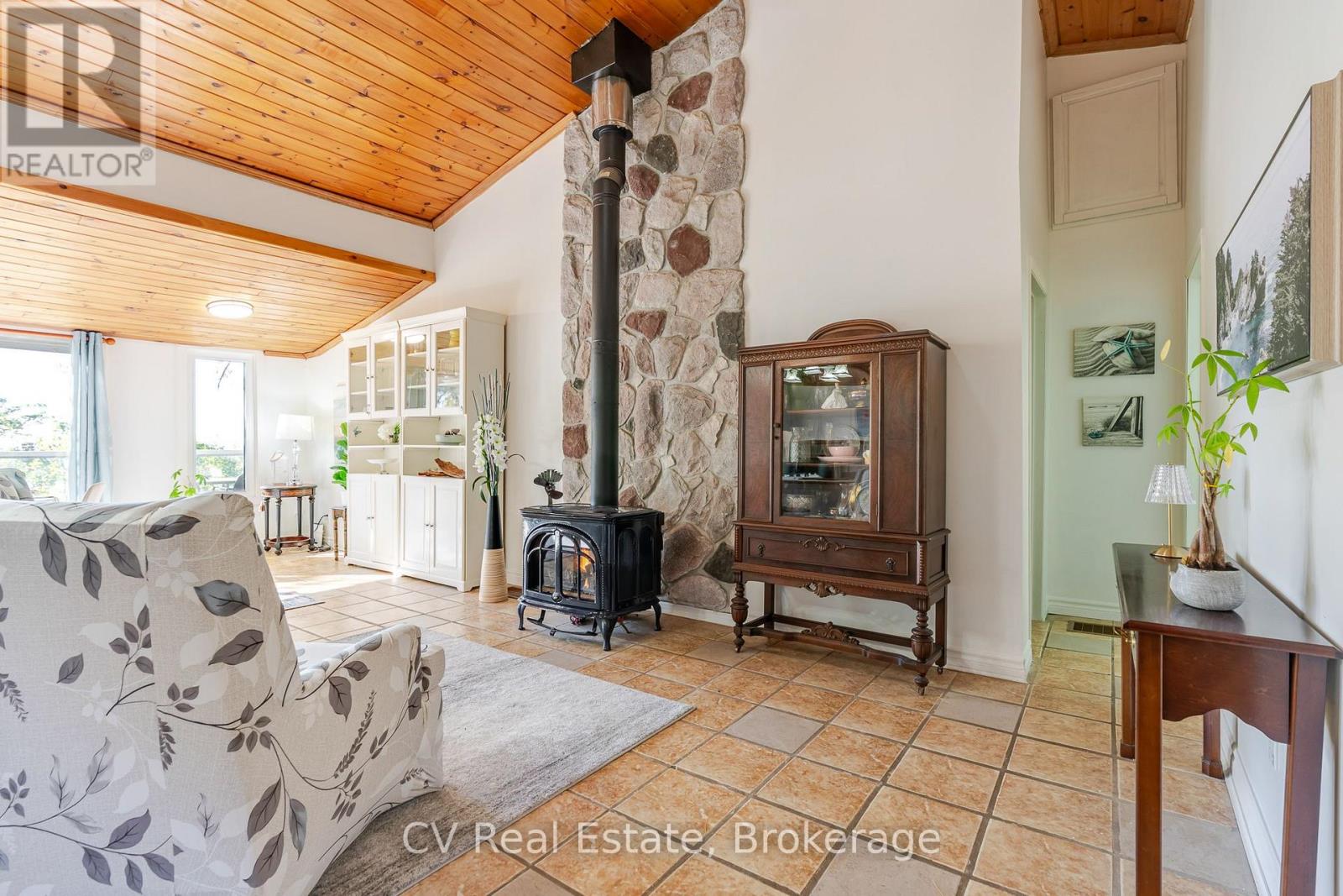 64 Wahnekewening Drive, Tiny, Ontario  L0L 2J0 - Photo 18 - S13788876