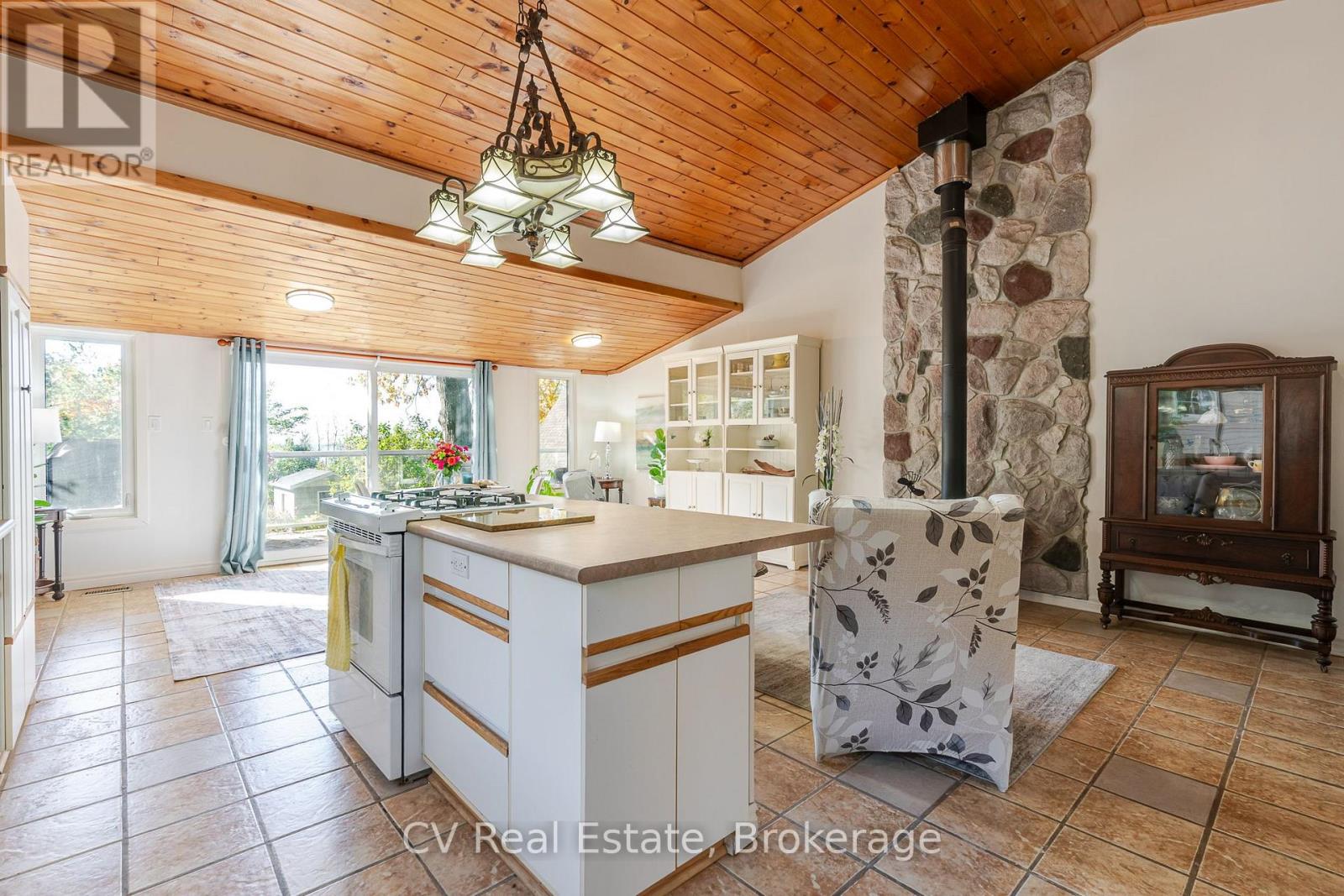 64 Wahnekewening Drive, Tiny, Ontario  L0L 2J0 - Photo 20 - S13788876