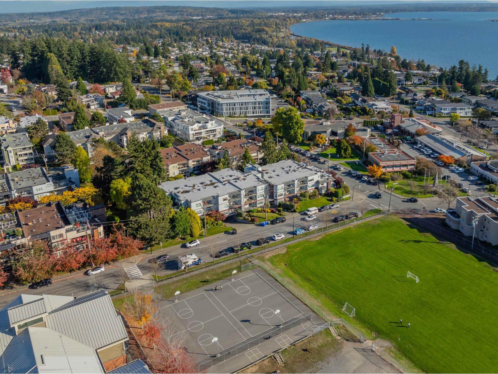 306 1220 Fir Street, White Rock, British Columbia  V4B 4B1 - Photo 33 - R3177410