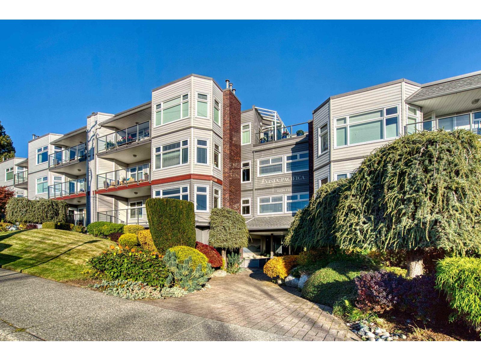 306 1220 FIR STREET, white rock, British Columbia