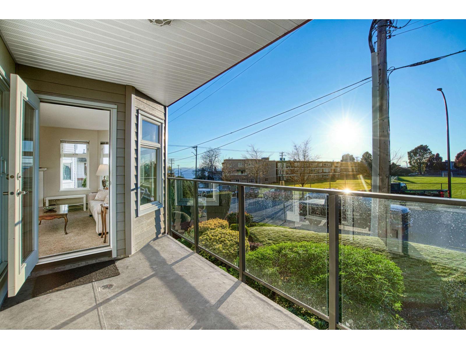 306 1220 Fir Street, White Rock, British Columbia  V4B 4B1 - Photo 26 - R3177410