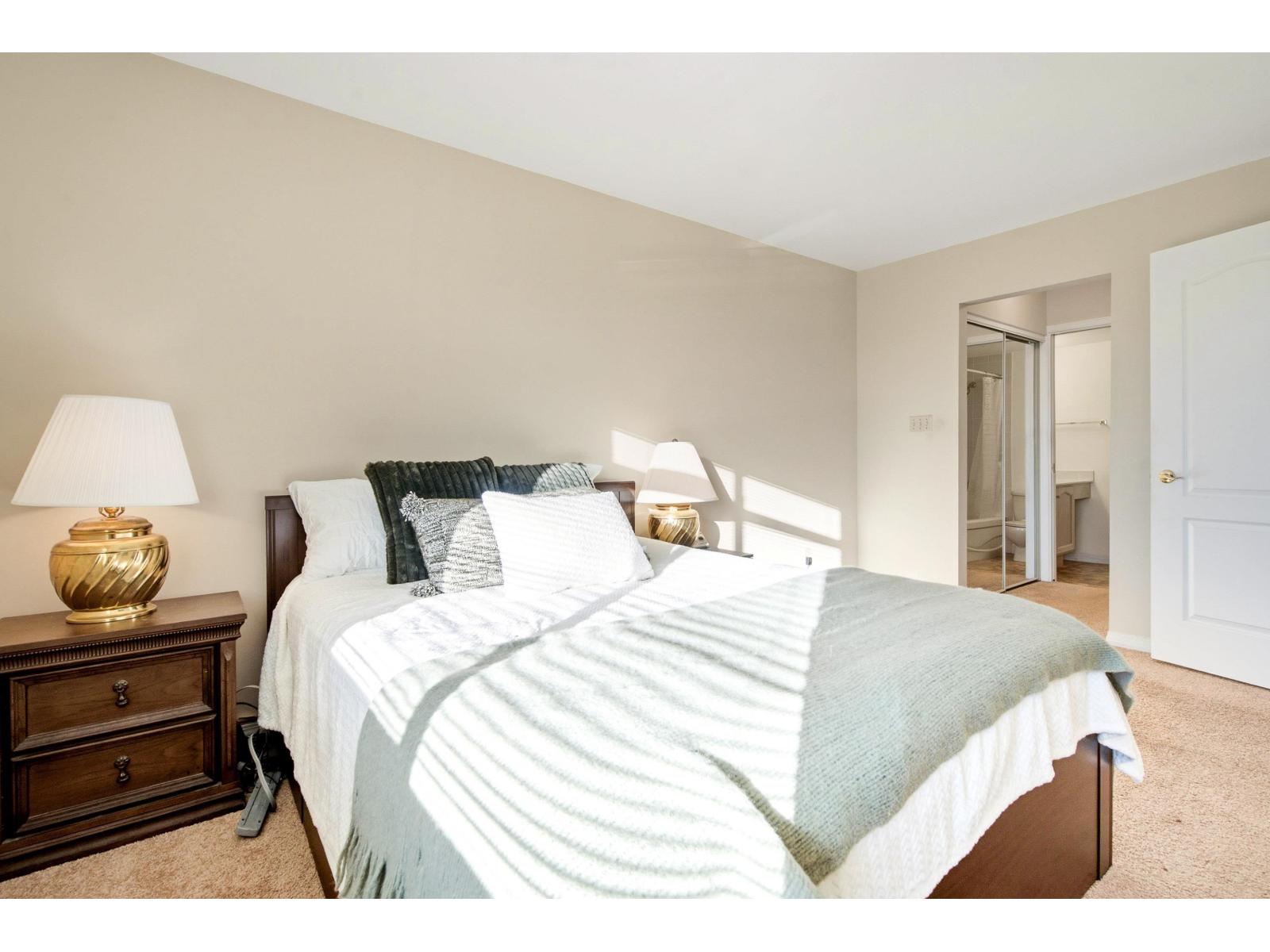 306 1220 Fir Street, White Rock, British Columbia  V4B 4B1 - Photo 23 - R3177410