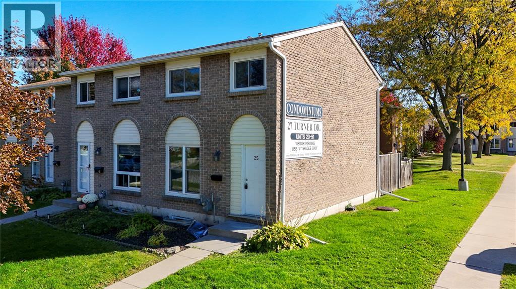 27 TURNER DRIVE Unit# 25, Sarnia, Ontario
