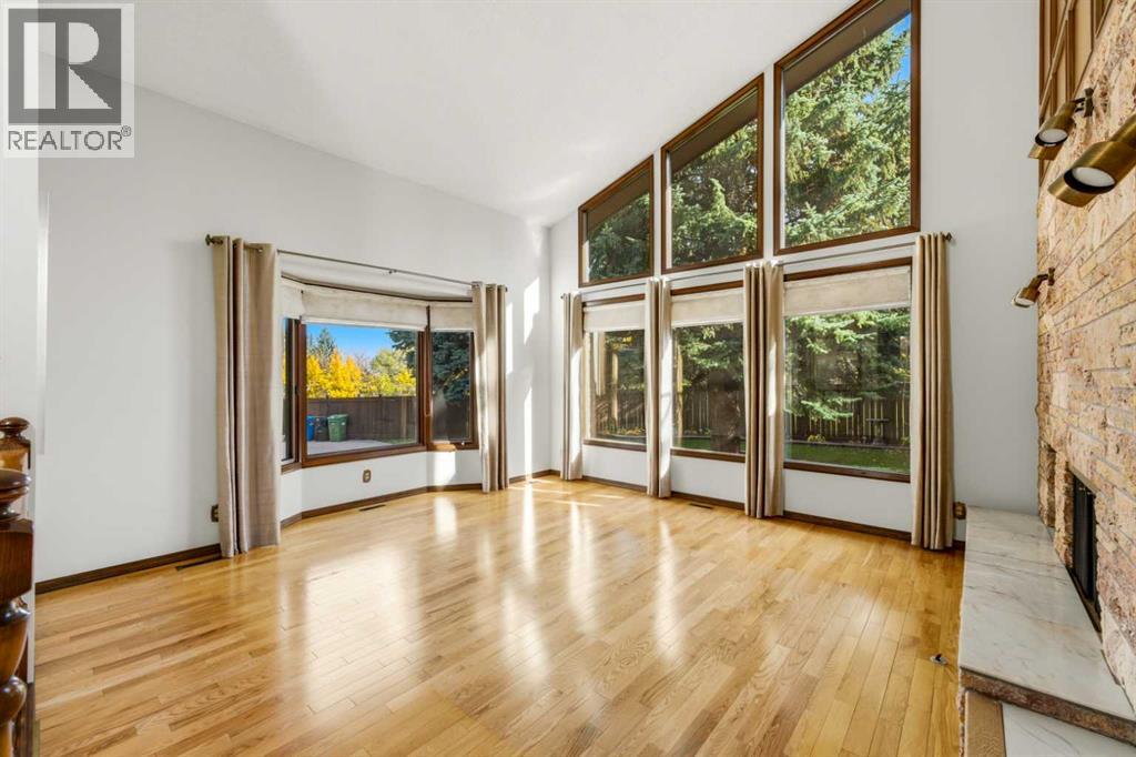 340 Pump Hill Gardens SW, Calgary, Alberta  T2V 4M7 - Photo 4 - A2352285